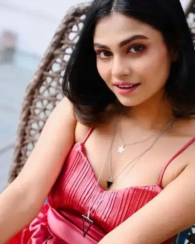 Call Girls Service in Veerakeralamputhur